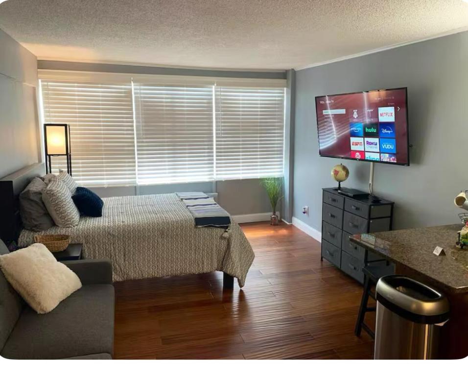 Condo Close To Stadium And Free Parking 녹스빌 외부 사진