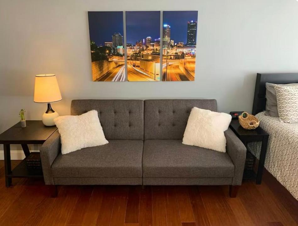 Condo Close To Stadium And Free Parking 녹스빌 외부 사진